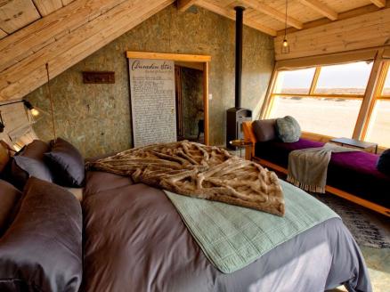 Die Chalets der Shipwreck Lodge sind gemütlich sowie perfekt und lässig eingerichtet.